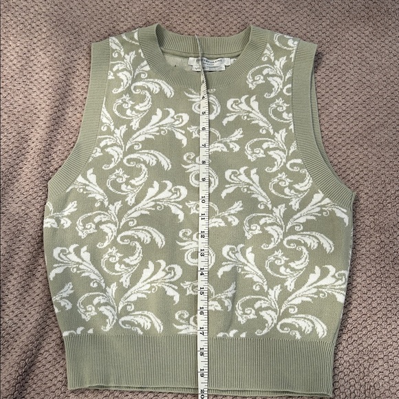 NWOT light green classic vest - Picture 6 of 6